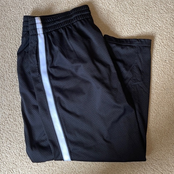 Danskin Now, Gym Pants, Black - Picture 3 of 4